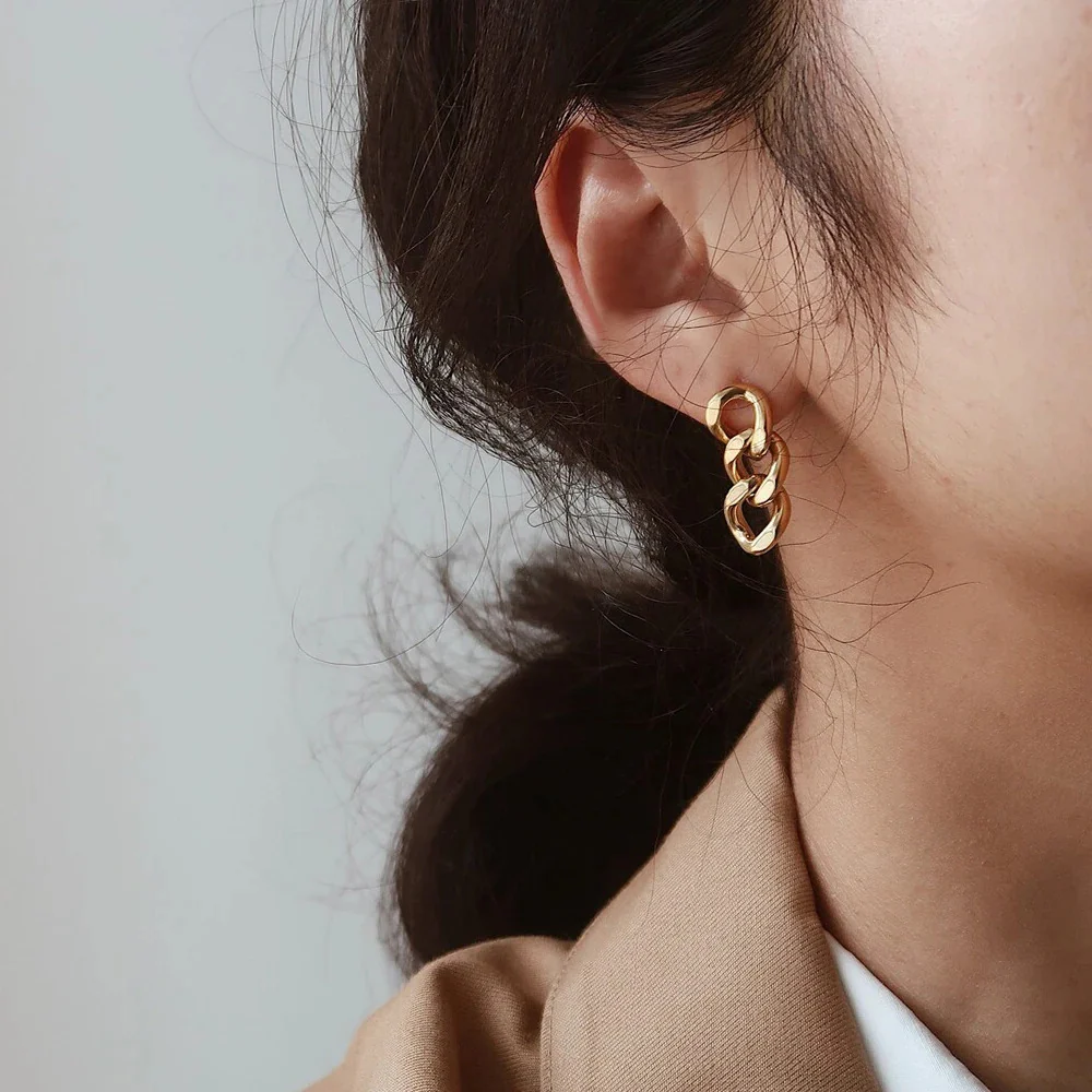 Chain Link Stud Earrings - Image 3