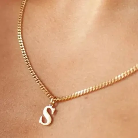 Curb Chain Letter Pendant Necklace - Image 2